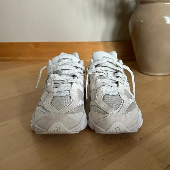 New Balance 9060 GS White Sneaker Shoe Sea Salt and Linen - Picture 5 of 10